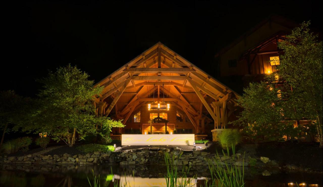 Hope Lake Lodge & Indoor Waterpark Cortland Exterior foto